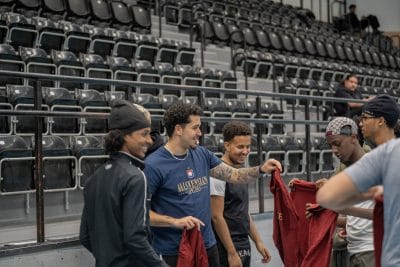 Prisutdelning med elever.